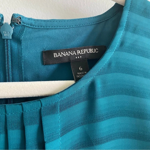 BANANA  Republic Teal Pleated Peplum Tank Top Size 6 - Picture 2 of 13